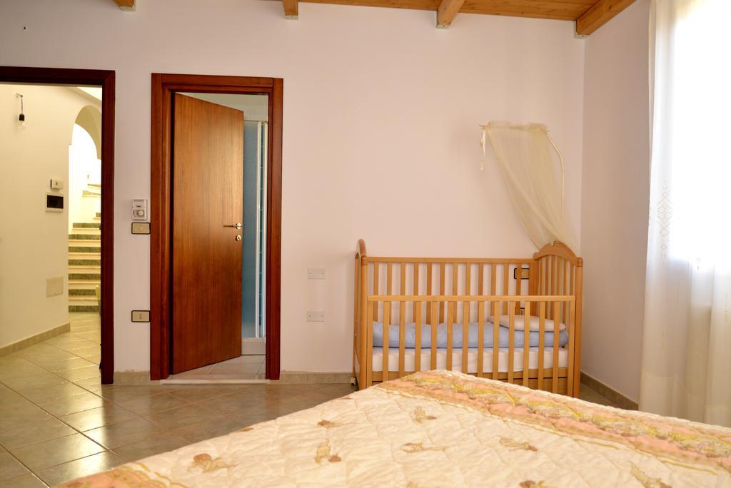 B&B S'Incontru Галтеллі Номер фото